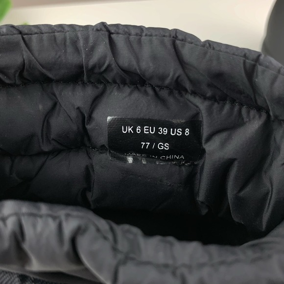 Hunter Original Snow Boots Black Short Quilted Waterproof Platform Women’s 8 - Picture 5 of 13